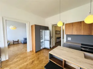 Pronájem bytu 2+1, Praha - Vinohrady, Dykova, 90 m2