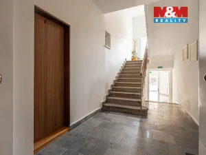 Prodej bytu 4+kk, Benešov, Vlašimská, 119 m2