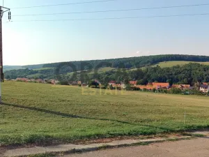 Prodej podílu pole, Šumice, 360 m2