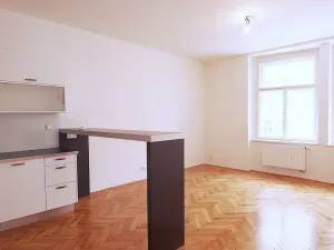 Pronájem bytu 3+kk, Praha - Vršovice, Bulharská, 85 m2