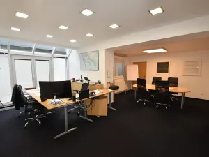 Pronájem kanceláře, Praha - Podolí, Na lysině, 388 m2