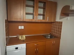 Pronájem kanceláře, Praha, Belgická, 160 m2