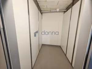 Pronájem bytu 1+kk, Praha, Poděbradská, 33 m2