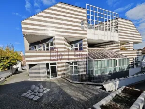 Pronájem bytu 1+kk, Jindřichův Hradec - Jindřichův Hradec II, Nádražní, 43 m2