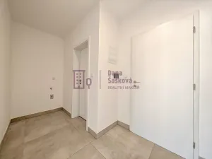 Pronájem bytu 1+kk, Jindřichův Hradec - Jindřichův Hradec II, Nádražní, 43 m2