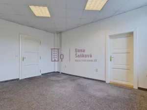 Pronájem kanceláře, Jindřichův Hradec - Jindřichův Hradec IV, Karlov, 36 m2