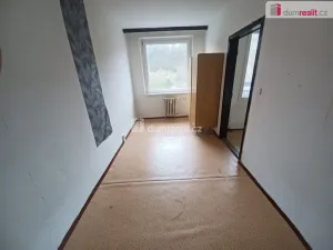 Pronájem bytu 4+1, Ústí nad Labem - Všebořice, Spartakiádní, 92 m2