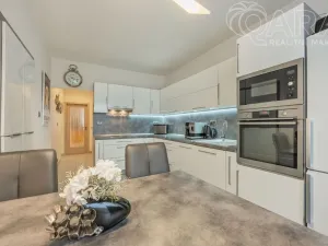 Pronájem bytu 3+1, Praha - Strašnice, Průběžná, 78 m2