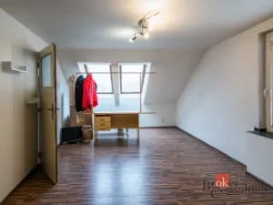 Prodej rodinného domu, Odrovice, 234 m2