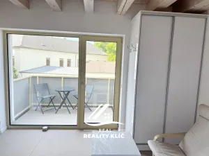 Pronájem bytu 1+kk, Hlučín, Opavská, 22 m2