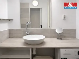 Prodej bytu 1+1, Ostrava - Poruba, Liptaňské náměstí, 39 m2