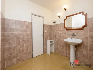Prodej rodinného domu, Štěnovice, Liliová, 142 m2