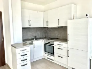 Prodej bytu 2+kk, Praha - Černý Most, Kpt. Stránského, 44 m2