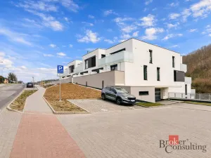 Pronájem bytu 1+kk, Brno - Kníničky, Ondrova, 27 m2