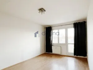 Pronájem bytu 2+1, Praha, Počernická, 57 m2