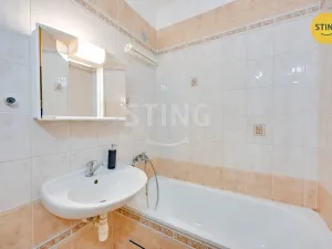 Prodej bytu 2+1, Olomouc - Nové Sady, Fischerova, 43 m2