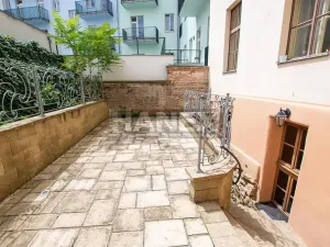 Prodej bytu 4+1, Praha - Vinohrady, Uruguayská, 157 m2