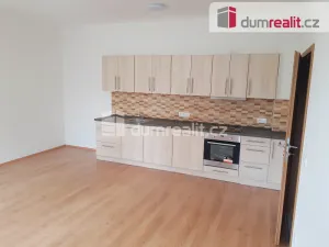 Pronájem bytu 2+kk, Milovice - Mladá, Zátopkova, 50 m2
