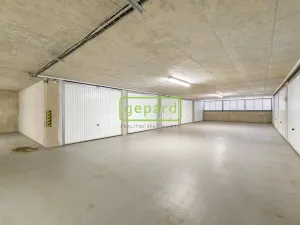 Prodej garáže, Praha, Archeologická, 16 m2