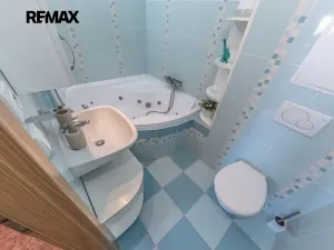 Prodej bytu 4+kk, Praha - Čakovice, Ke stadionu, 82 m2