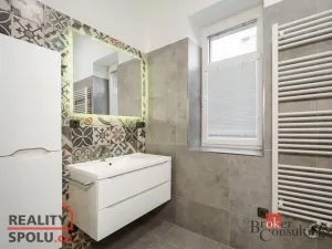 Pronájem bytu 2+1, Liberec - Liberec I-Staré Město, Sokolská, 74 m2