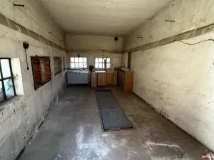 Pronájem garáže, Praha - Žižkov, Na Jarově, 22 m2