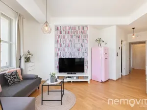 Prodej bytu 1+kk, Praha - Vršovice, Sportovní, 34 m2