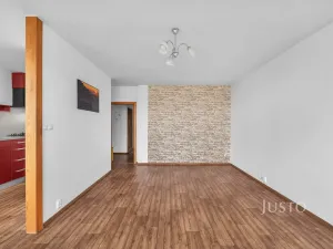 Pronájem bytu 3+kk, Praha, Livornská, 70 m2