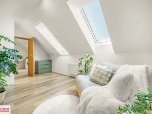 Prodej bytu 3+kk, Milovice, Zátopkova, 108 m2