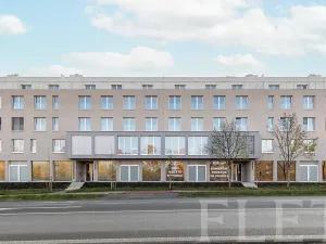 Pronájem bytu 1+kk, Praha - Hostavice, Českobrodská, 36 m2