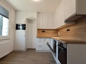 Pronájem bytu 3+1, Nové Město nad Metují, Nad Stadionem, 74 m2