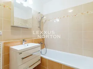 Pronájem bytu 2+kk, Praha - Letňany, Tupolevova, 56 m2