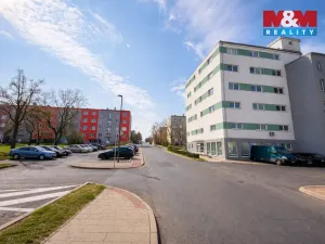 Prodej kanceláře, Louny, Březinova, 173 m2