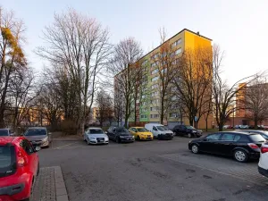 Prodej bytu 3+1, Opava, Holasická, 65 m2