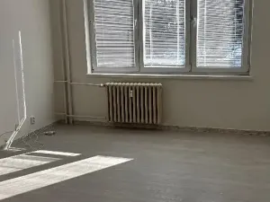 Pronájem bytu 1+1, Ostrava, Vincence Makovského, 38 m2