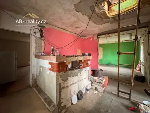Prodej rodinného domu, Košťany, Na Hampuši, 141 m2