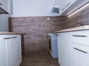 Pronájem bytu 2+kk, Praha - Vršovice, Sámova, 47 m2