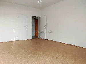 Pronájem bytu 2+1, Říčany, Komenského náměstí, 80 m2
