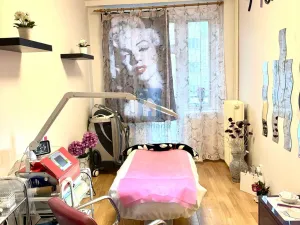 Pronájem komerční nemovitosti, Praha, Ostrovského, 15 m2