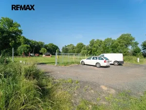 Prodej komerční nemovitosti, Chrášťany, 10917 m2