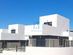 Prodej vily, Busot,, Španělsko, 67 m2