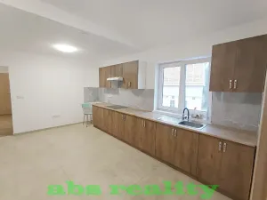 Pronájem bytu 3+kk, Kostomlaty nad Labem, 52 m2