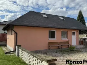 Prodej rodinného domu, Praha, 219 m2