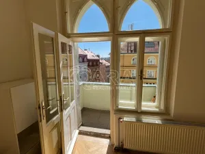 Pronájem bytu 2+kk, Praha - Vršovice, Slovinská, 44 m2