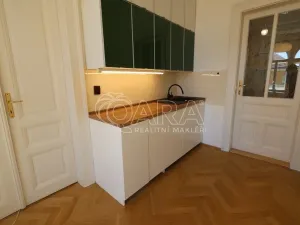 Pronájem bytu 2+kk, Praha - Vršovice, Slovinská, 44 m2