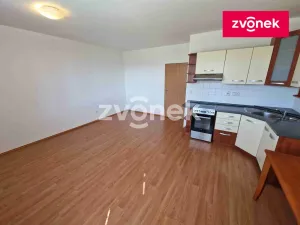 Pronájem bytu 1+kk, Zlín, Podlesí V, 32 m2