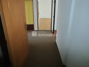 Pronájem bytu 2+1, Děčín - Děčín III-Staré Město, Kladenská, 58 m2