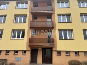 Prodej bytu 3+1, Černovice, Tyršova, 75 m2