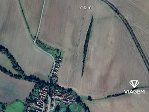 Prodej pole, Milostín, 719 m2