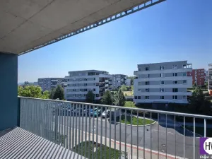 Pronájem bytu 1+kk, Praha, Jurkovičova, 47 m2